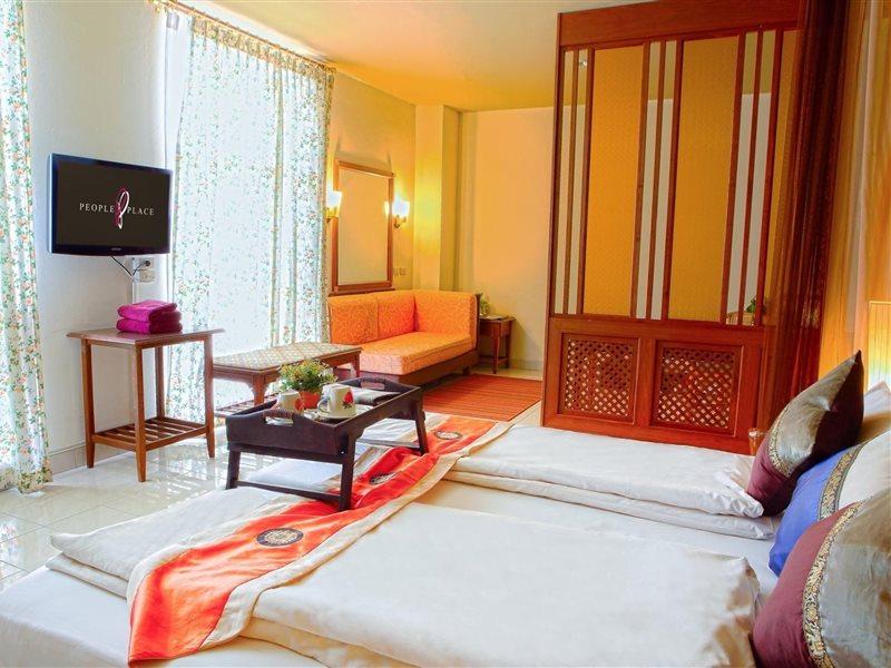 People Place Boutique In Town Hotel - Sha Extra Plus Chiang Mai Exterior photo